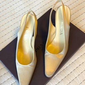 PRADA SLING BACK IVORY SATIN PUMPS size 36.5